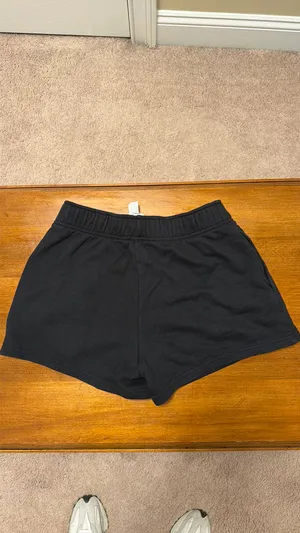 Black Alo Shorts XS thumbnail 3