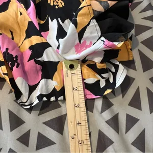Skylar Rose Multicolor Floral Print Faux Wrap Style V Neck Skirted Romper Size S thumbnail 14