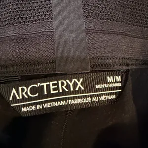 Arcteryx Norvan Hybrid Tight Mens Medium Black Gore-Tex Running Pants thumbnail 8