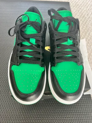 Nike Jordan Air Jordan 1 Low thumbnail 2
