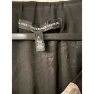 White House Black Market Floral Ruffle V-Neck Blouse Black‎ Grey Silver Large thumbnail 5