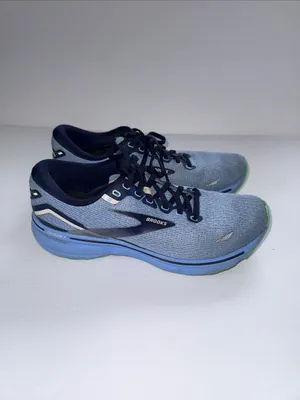 Brooks Light Blue and Black Women's Running Shoes thumbnail 3