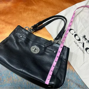 Coach Penelope Carryall Black Pebbled Leather Shoulder Bag silver Turnlock thumbnail 10