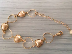 Heart Bracelet Gold thumbnail 1