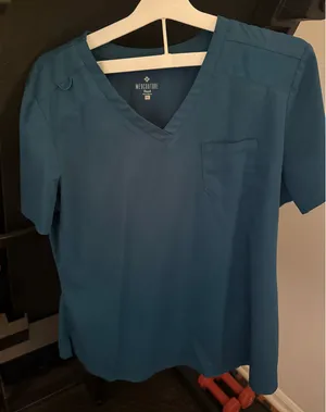 MedCouture Tuckable Scrub Top  thumbnail 1