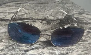 Stylish Blue Sunglasses thumbnail 1