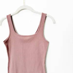 [Abercrombie & Fitch] Dusty Pink Seamless Rib Knit Scoop Neck Bodysuit Sz Medium thumbnail 5