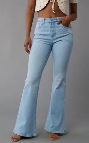Women’s American Eagle Jeans thumbnail 1