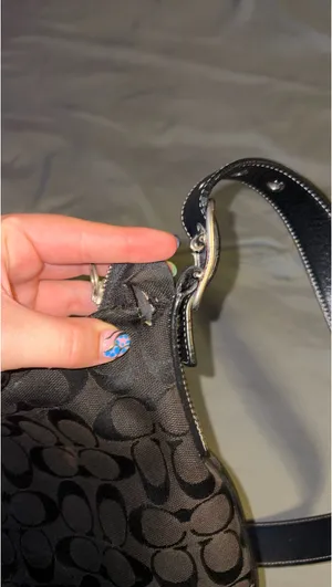 Vintage Coach Crossbody Bag thumbnail 6