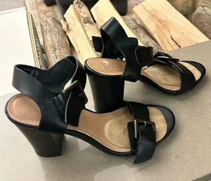 Brash Black Block Heel Open-Toe Shoes size 8 thumbnail 1