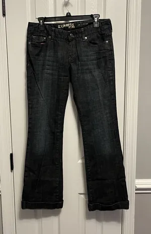 Express Jeans Womens Stella Boot Cut Denim Size 6 Embroidered Pockets Rhinestone thumbnail 1