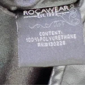 Vintage Rocawear XL Black Buttery Soft Faux Leather W/ROC Zipper Pulls & pockets thumbnail 15