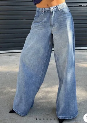 Princess Polly Baggy Jeans thumbnail 1