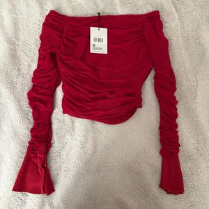 Princess Polly Moreno Off the Shoulder Top thumbnail 4
