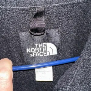 The North Face Black Women's Fleece Jacket size large thumbnail 3