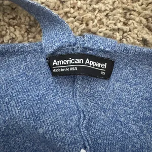 Lululemon American Apparel V Back Cotton Crop Tank, Blue Heather - Size XS thumbnail 4