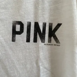 Victoria's Secret Pink White & Black Graphic Tee Size L New Without Tag thumbnail 2