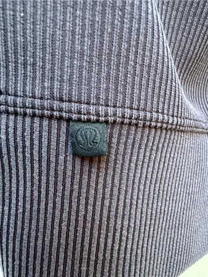 Lululemon Softstreme Perfectly Oversized Cropped Crew Washed Black/Grey M thumbnail 3