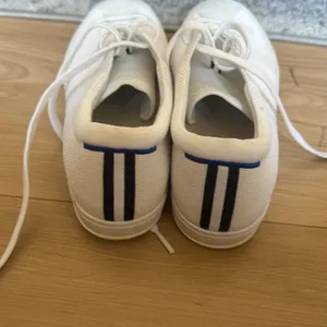 Rothy’s White Sneakers thumbnail 4