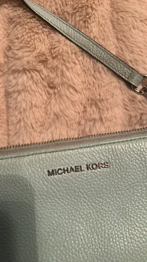 Michael Kors wallet thumbnail 3