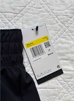 Nike Dri-Fit Loose Fit Athletic Shorts thumbnail 3