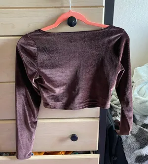 Velvet Croptop thumbnail 6