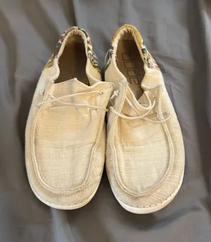 Hey Dude Shoes thumbnail 1