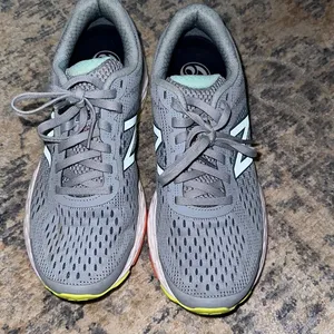 New balance 680 sneakers thumbnail 2
