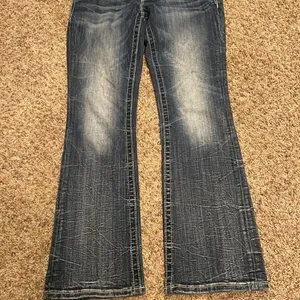 Miss me mid rise easy boot jeans size 27 thumbnail 5