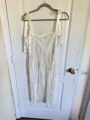 ML Monique Lhuillier Sequin Tie Shoulder Bridal Dress thumbnail 5