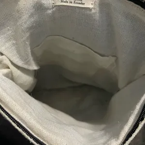 🖤Handmade Shoulder Bag
Made in Ecuador thumbnail 3