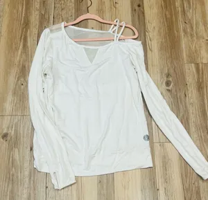 pure barre white one sleeve white active shirt sz Medium thumbnail 3