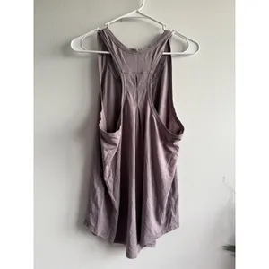 Lululemon Womens Racerback Tank Top Purple‎ Pleated Back Curved Hem Activewear thumbnail 3