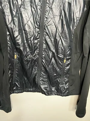 The North Face Flight Series Animagi Lightweight Water Resistant Athletic Jacket thumbnail 4
