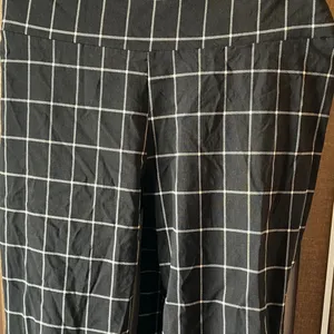 Rainbow Sandals FINAL MARKDOWN Black and White Checkered slacks xl thumbnail 13