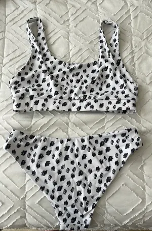 Kulani Kinis Bikini Set thumbnail 1