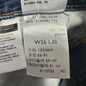 Levis 501 Jeans Womens 26x30 Premium Denim High Rise Button Fly Blue Medium Wash thumbnail 8