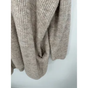 Urban Outfitters Sweater Womens XS Cream‎ Knit Oversized Pullover V-Neck BZ10 thumbnail 4