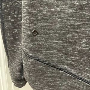 Lululemon Exhalation Pullover II in Heather Marled Black Size 12 thumbnail 6