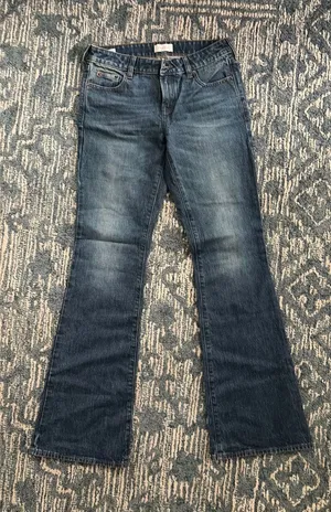 PacSun Jade low rise boot cut jeans size 26! Never worn thumbnail 1