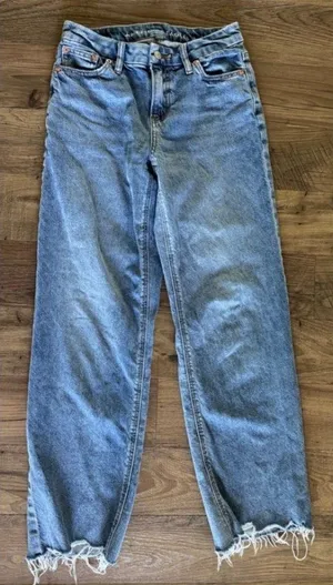 American Eagle Outfitters Curvy Stovepipe Mid Rise Jeans Medium Wash Women's 00 thumbnail 1