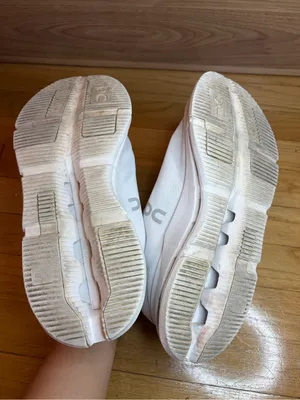 On Running Cloudnova 2 Women's Sneakers in White - Size 9 thumbnail 6