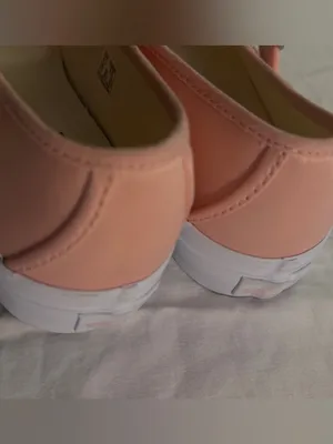 Vans Peach Mary Jane Platform Flats with Buckle size M6.5 W8 NWOB thumbnail 2