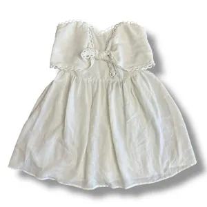 DO+BE White Strapless Sweetheart Mini‎ Dress Medium NWT Tie Front Scallop Trim thumbnail 1