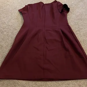 ‎Draw large dress thumbnail 5