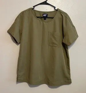Lands' End Women’s Green Top Size S thumbnail 1