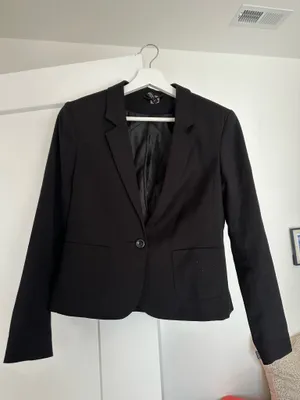 H&M Black Blazer thumbnail 1
