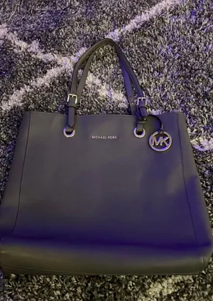 Michael Kors Tote Handbag thumbnail 1