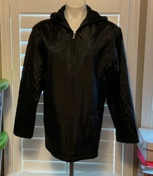 Jones New York Black Hooded Puffer Jacket thumbnail 1