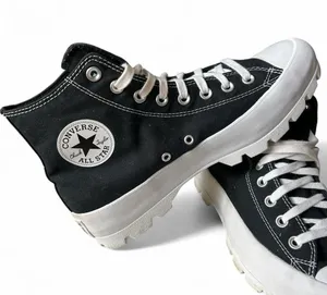 Converse Chuck Taylor All Star Hi Lugged – W 10, Black/White, Lightly Worn thumbnail 3